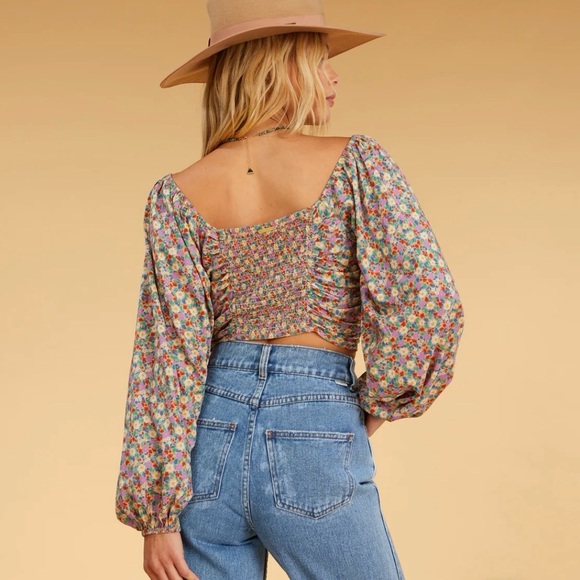 Salty Blonde x Billabong Free Love Floral Feminine Crop Top Medium - Picture 4 of 11